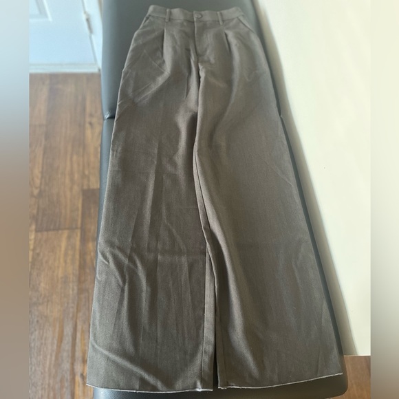 H&M Xsmall Gray Pant - Picture 9 of 10